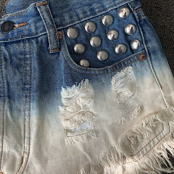 Fringe high waisted shorts - Picture 1 of 4